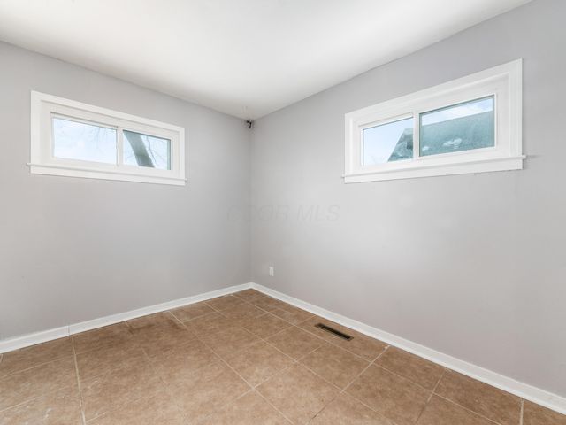 3734 Sheldon Place, Grove City, OH 43123