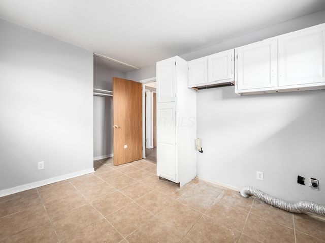 3734 Sheldon Place, Grove City, OH 43123