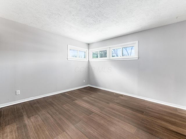 3734 Sheldon Place, Grove City, OH 43123