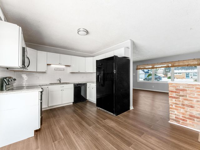 3734 Sheldon Place, Grove City, OH 43123