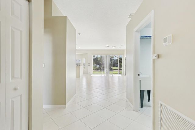 3746 Old Lighthouse Circle, Wellington, FL 33414