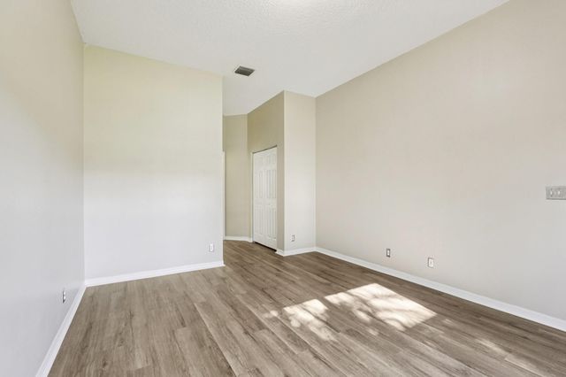 3746 Old Lighthouse Circle, Wellington, FL 33414