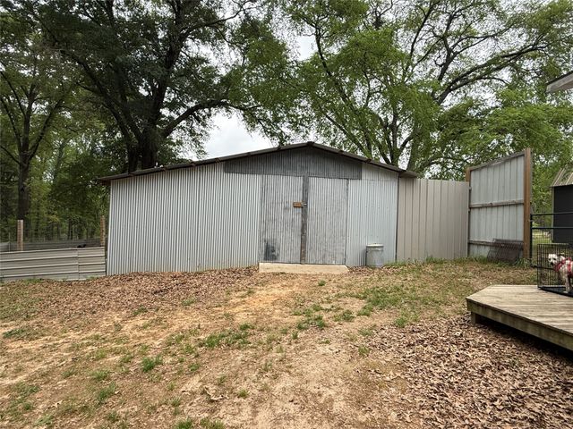 1014 County Road 3226, Quitman, TX 75783
