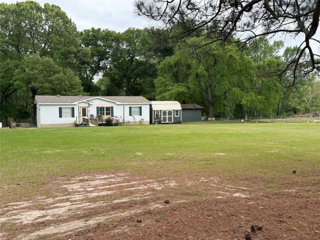 1014 County Road 3226, Quitman, TX 75783