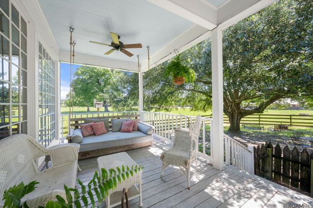 5474 Bayou Paul Rd, St Gabriel, LA 70776