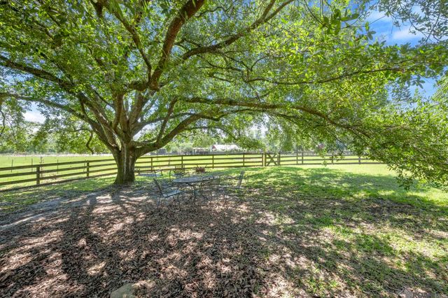 5474 Bayou Paul Rd, St Gabriel, LA 70776