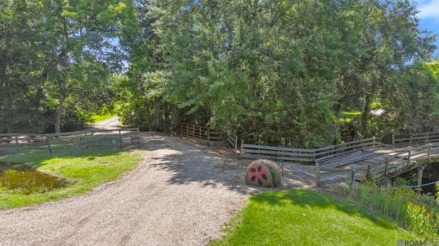 5474 Bayou Paul Rd, St Gabriel, LA 70776