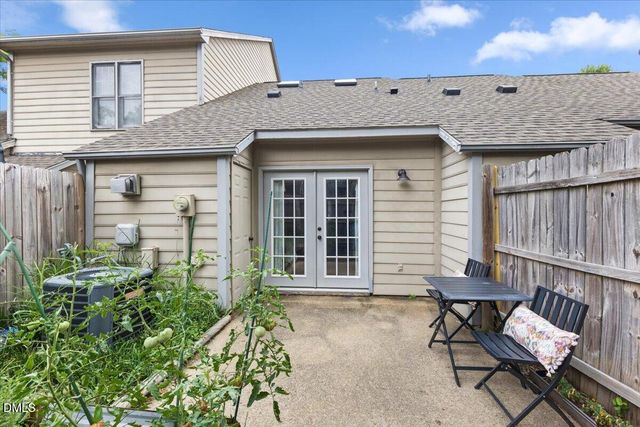 2672 Hitchcock Drive, Durham, NC 27705