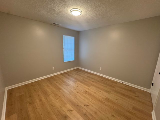 1971 BELMAR ST, Memphis, TN 38106