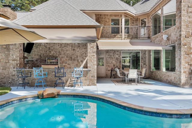 11018 Lake Windcrest, Magnolia, TX 77354