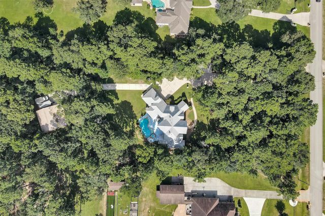 11018 Lake Windcrest, Magnolia, TX 77354