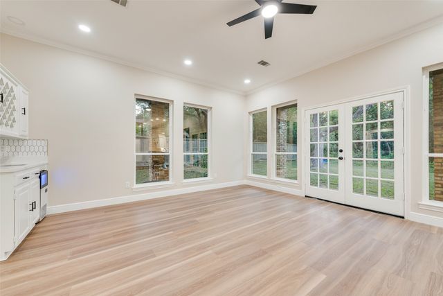 811 Cobblestone Court, Cedar Hill, TX 75104