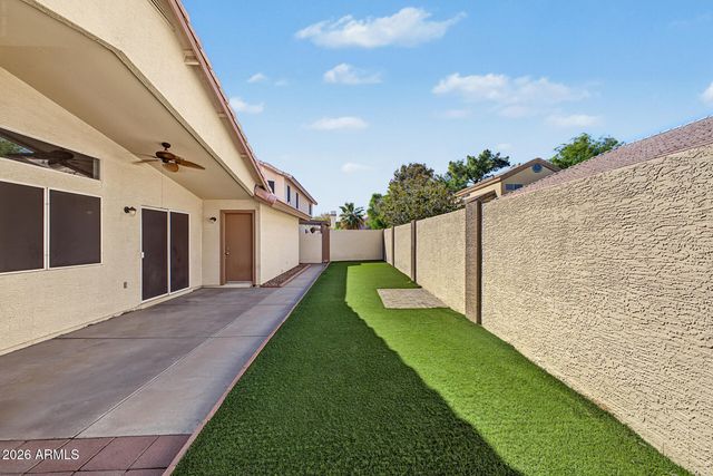 8914 W PORT AU PRINCE Lane, Peoria, AZ 85381