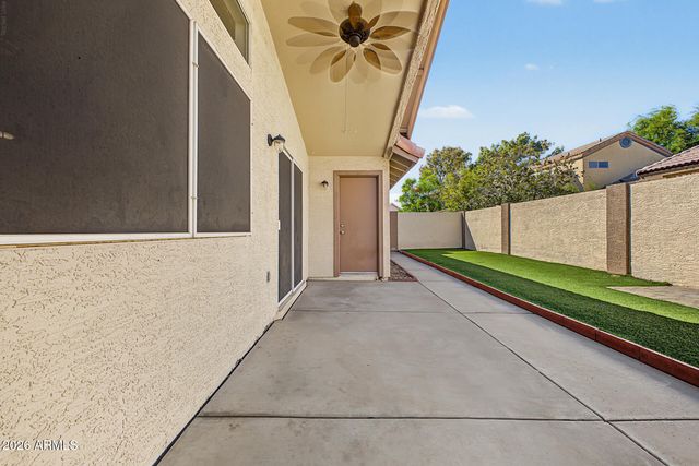 8914 W PORT AU PRINCE Lane, Peoria, AZ 85381