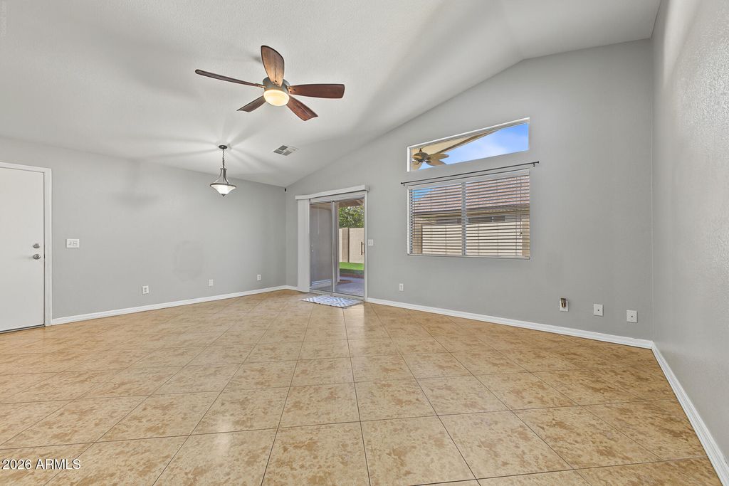 8914 W PORT AU PRINCE Lane, Peoria, AZ 85381 — photo 4