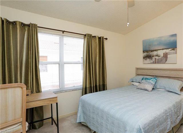 1044 Woodshire LN B203, Naples, FL 34105