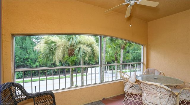 1044 Woodshire LN B203, Naples, FL 34105