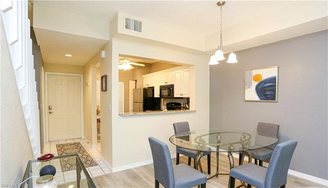 1044 Woodshire LN B203, Naples, FL 34105