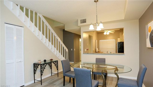 1044 Woodshire LN B203, Naples, FL 34105