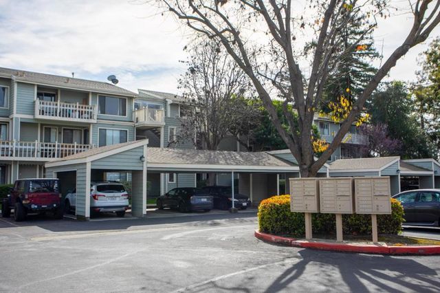 3674 Oakwood Terrace 302, Fremont, CA 94536