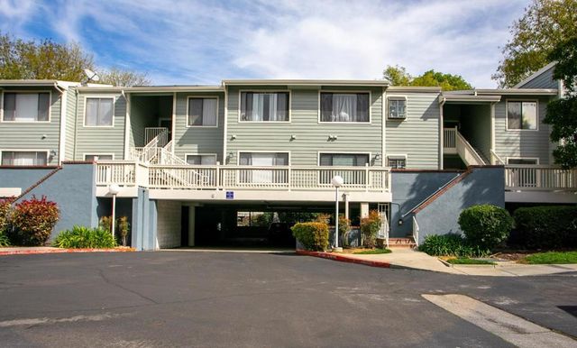 3674 Oakwood Terrace 302, Fremont, CA 94536