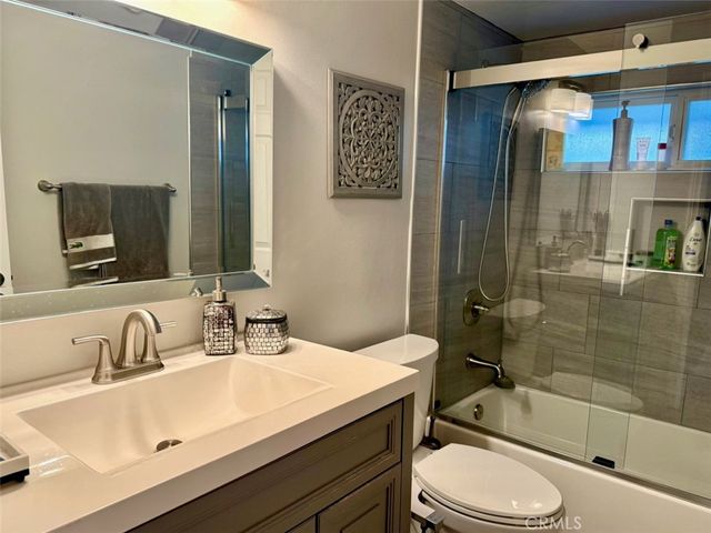 1742 Fisk, Thousand Oaks, CA 91362