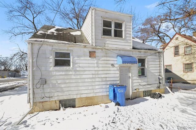 23346 Hoover Road, Warren, MI 48089