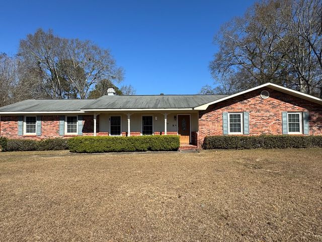 2102 Centenial, Dothan, AL 36303