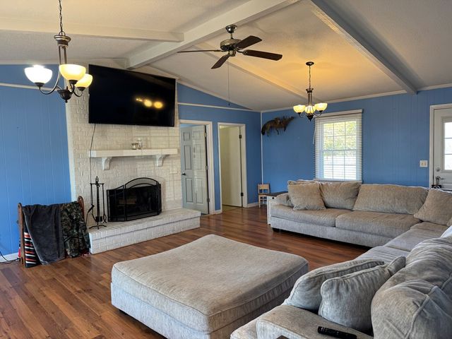 2102 Centenial, Dothan, AL 36303