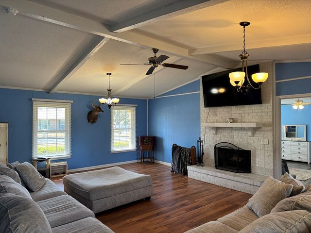 2102 Centenial, Dothan, AL 36303