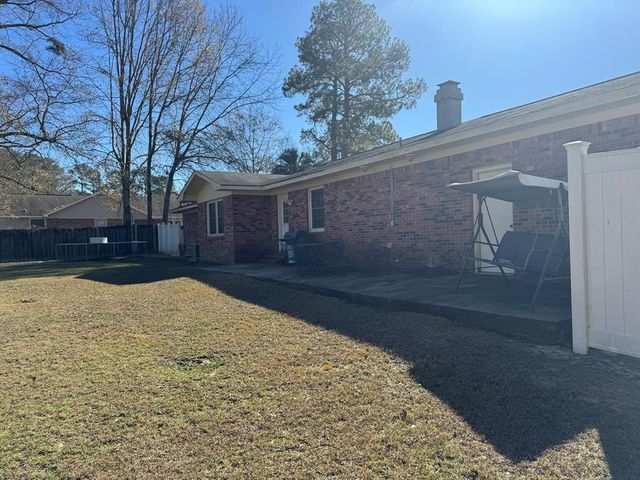 2102 Centenial, Dothan, AL 36303