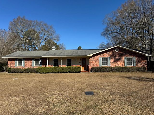 2102 Centenial, Dothan, AL 36303