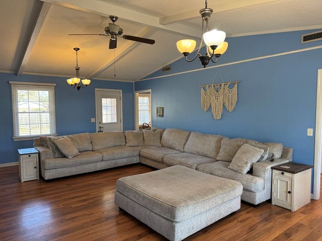 2102 Centenial, Dothan, AL 36303