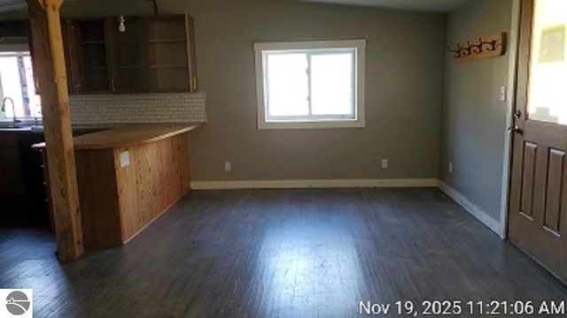 2827 N Luce Road, Alma, MI 48801