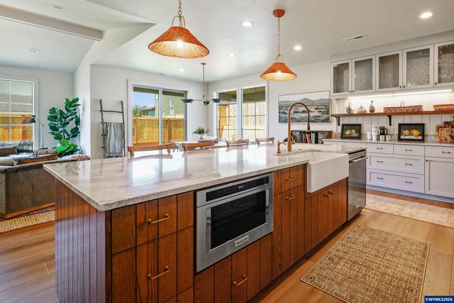 Model A Oriole St, Stayton, OR 97383