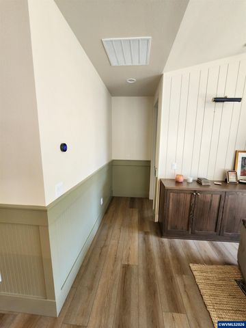 Model A Oriole St, Stayton, OR 97383