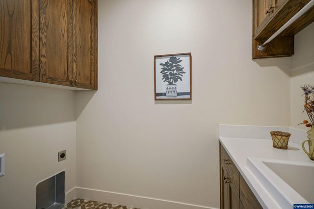 Model A Oriole St, Stayton, OR 97383