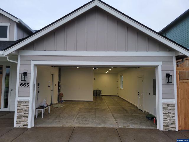 Model A Oriole St, Stayton, OR 97383