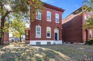 4364 Vista Avenue, St Louis, MO 63110