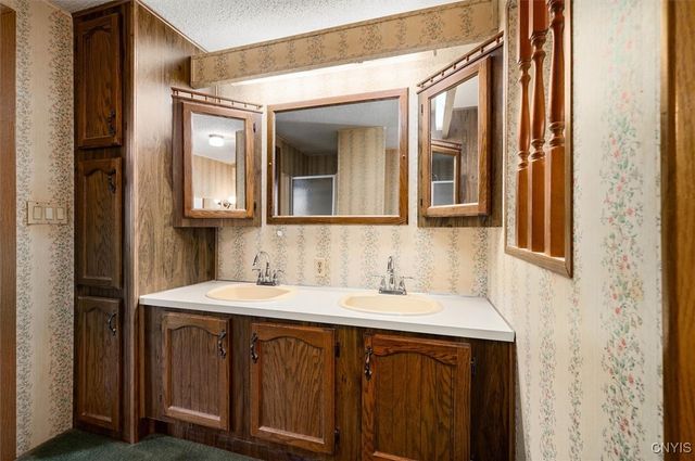 144 Anthony Lane, New Hartford, NY 13413