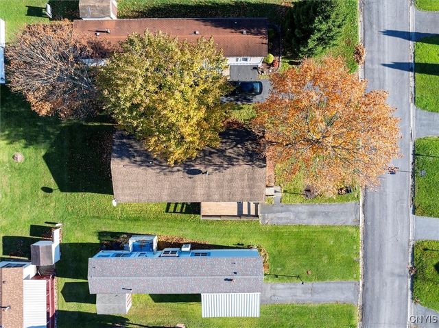 144 Anthony Lane, New Hartford, NY 13413