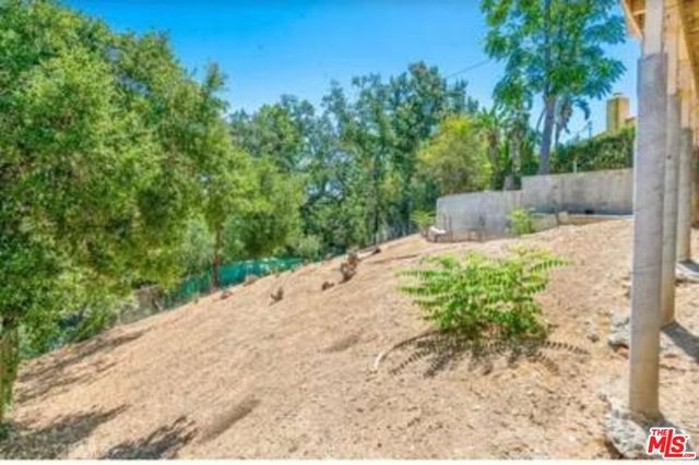 4938 Medina Road, Woodland Hills, CA 91364