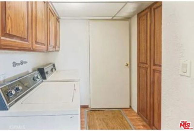 4938 Medina Road, Woodland Hills, CA 91364