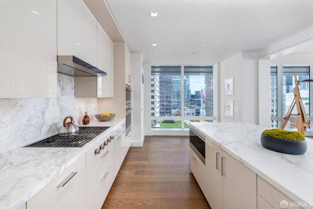 706 Mission Street 16B, San Francisco, CA 94103