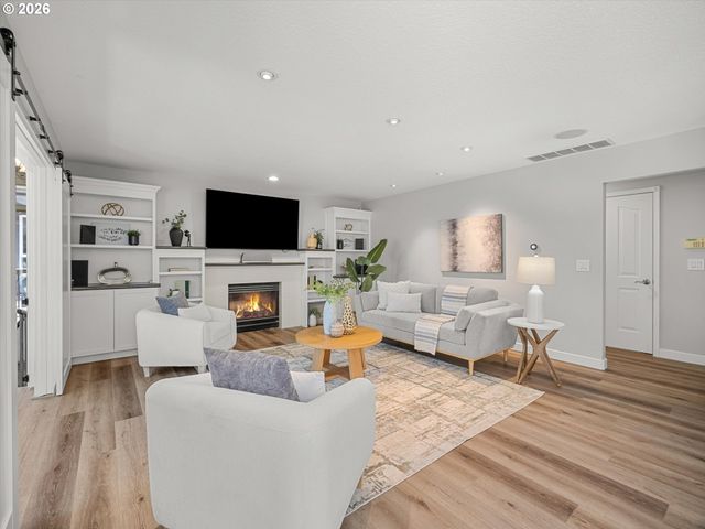 11336 Nw KENZIE Ln, Portland, OR 97229