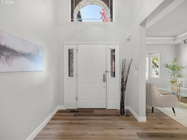 11336 Nw KENZIE Ln, Portland, OR 97229