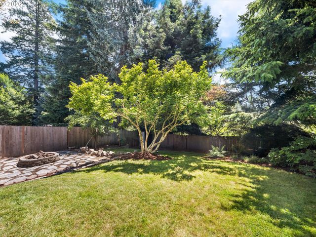 11336 Nw KENZIE Ln, Portland, OR 97229