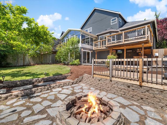 11336 Nw KENZIE Ln, Portland, OR 97229