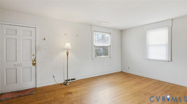 2302 Clarke St, Henrico, VA 23228