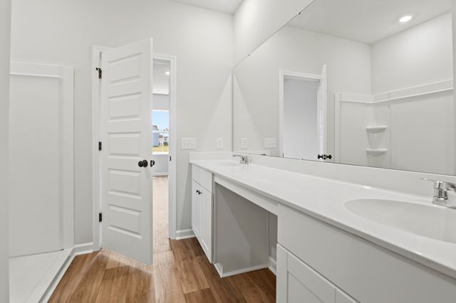 376 Tiliwa Street, Summerville, SC 29486